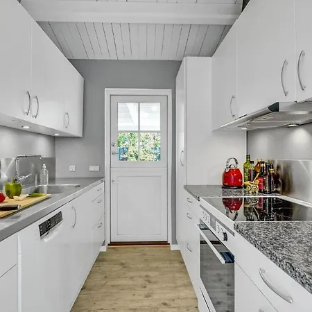 Stunning In With Kitchen 斯莱格思